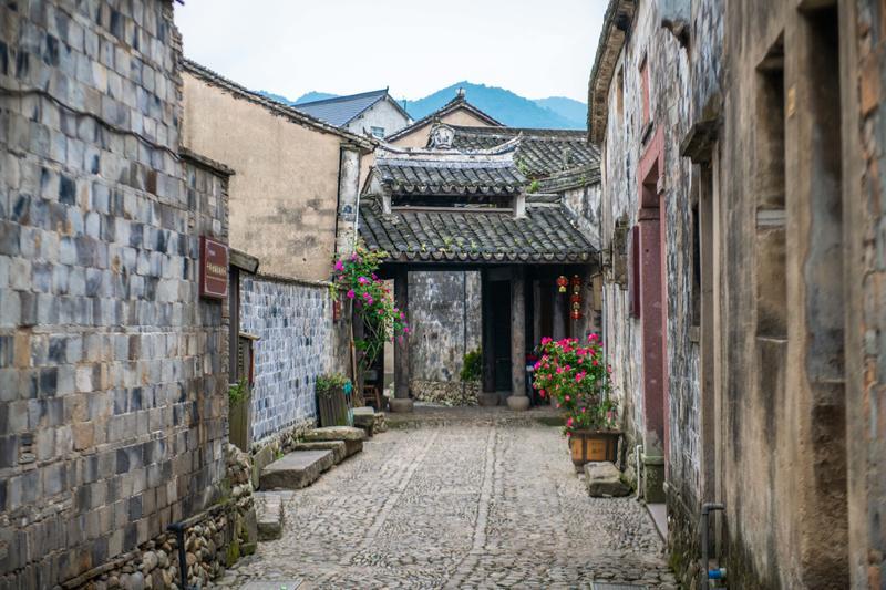 旧衣服不想断舍离，哪些穿搭思路可以实现循环穿衣，提高衣服使用率？游戏画面